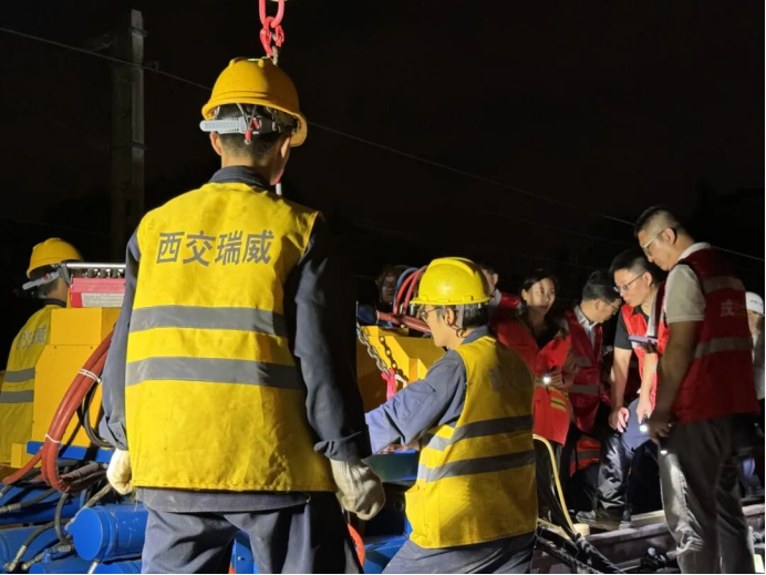 捷报｜气压焊实现道岔全岔区焊接助力贵南高铁引入贵阳枢纽项目